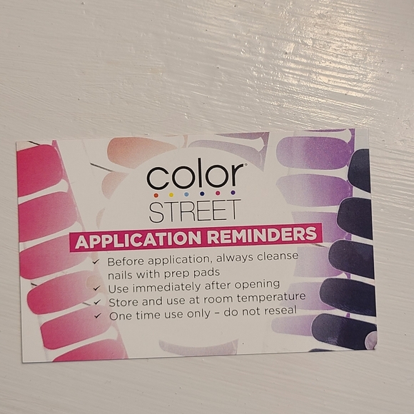 Color Street ❄️ Nail Strips - Silent Snowstorm - Retired - Picture 8 of 8